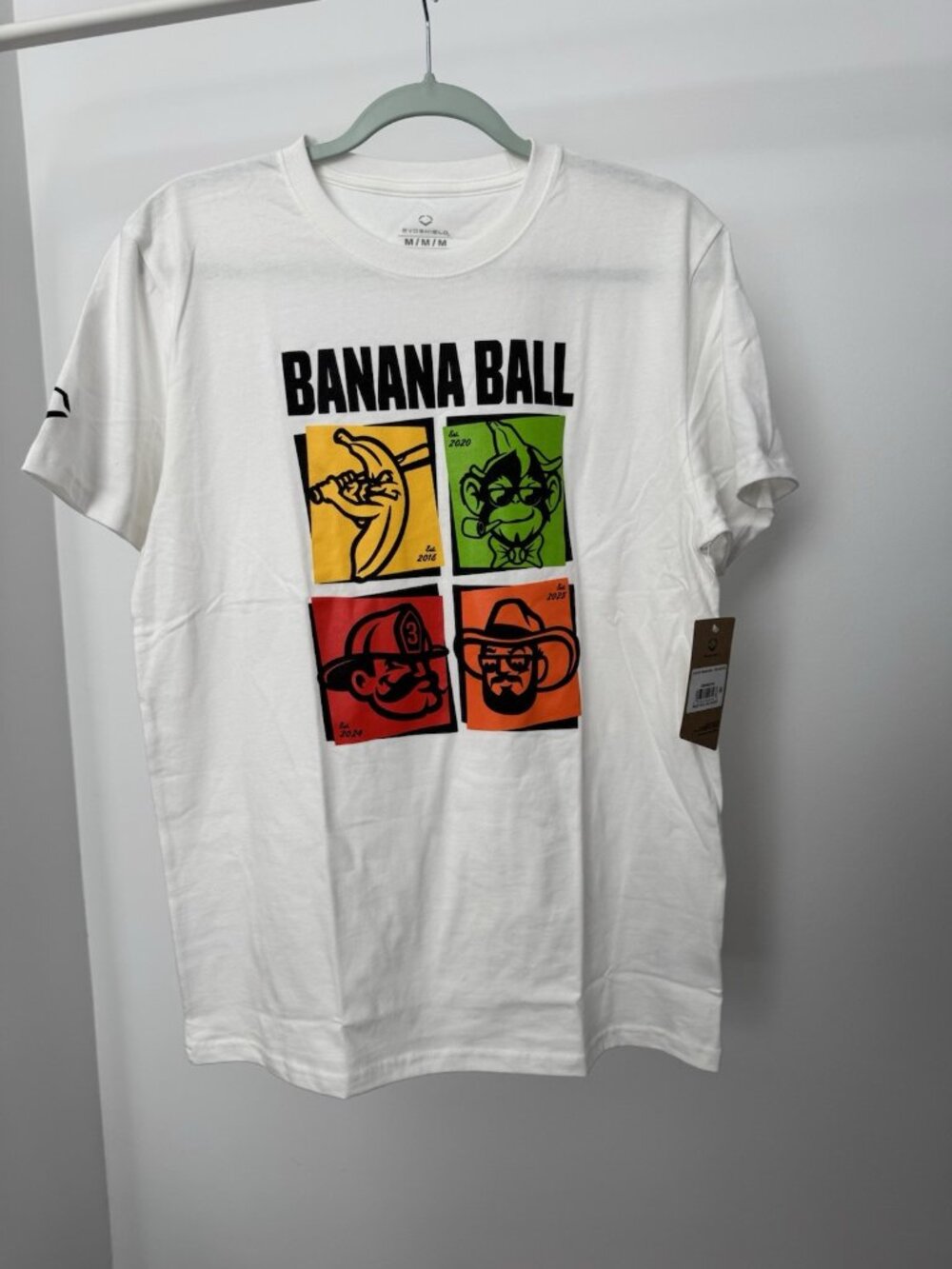 Savannah Bananas EvoShield Banana Ball Tee Men's Medium White NWT - Picture 2 of 8
